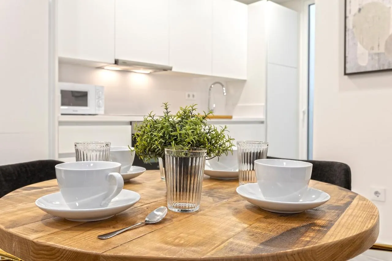 Genteel Home Feria Σεβίλλη 0*,