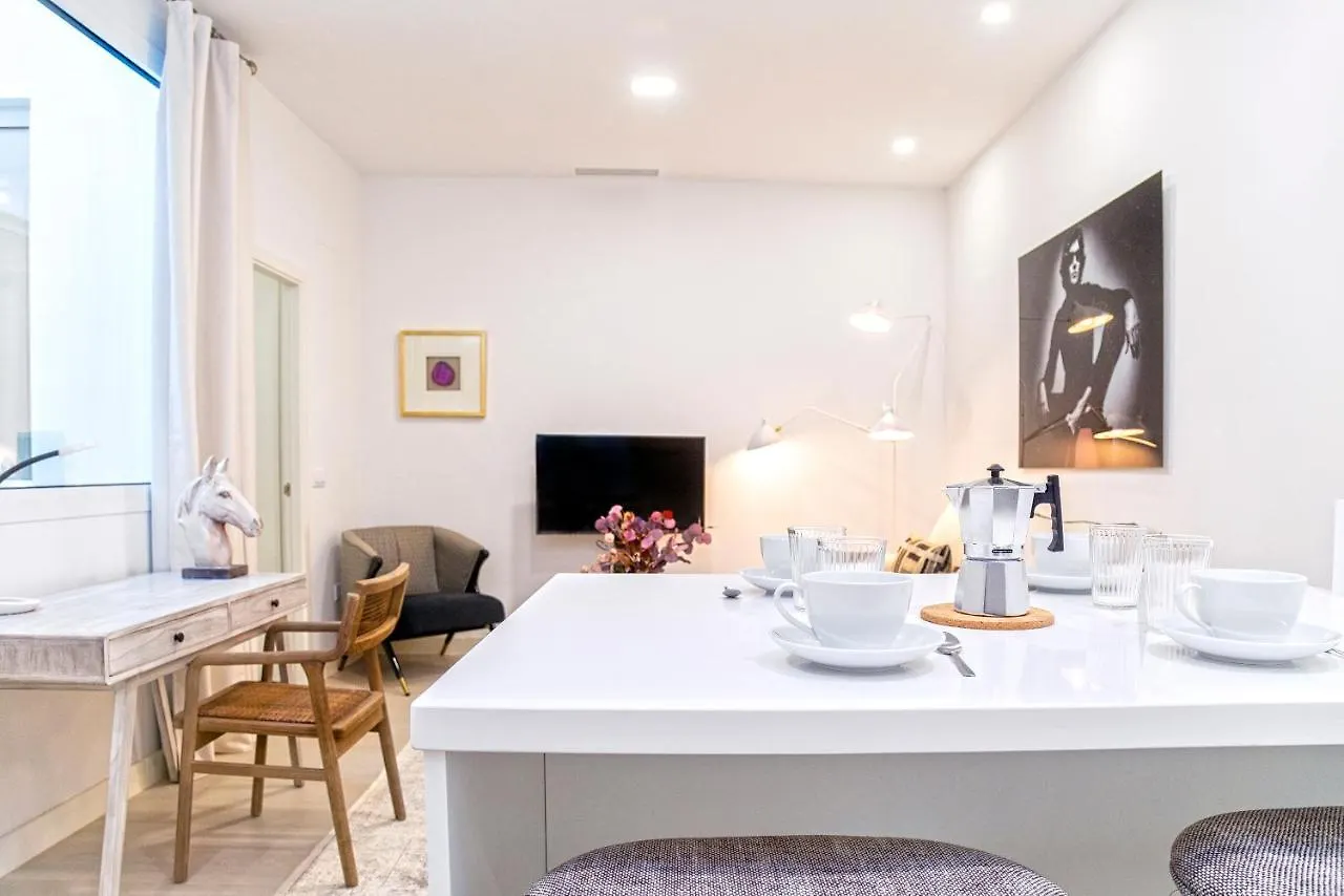 Genteel Home Feria Seville 0*,  Spain